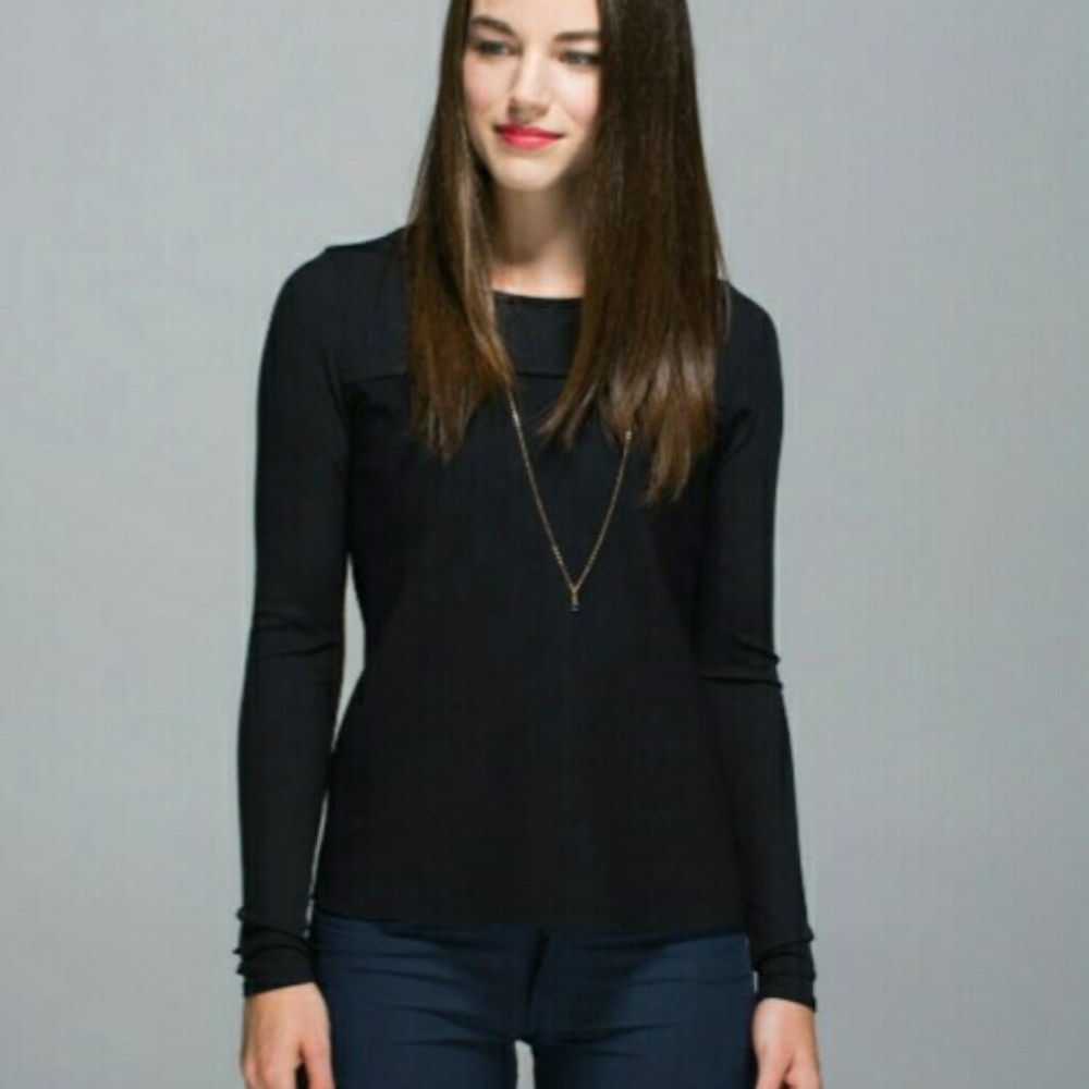 Lululemon Out Of This World Long Sleeve - Picture 4 of 4
